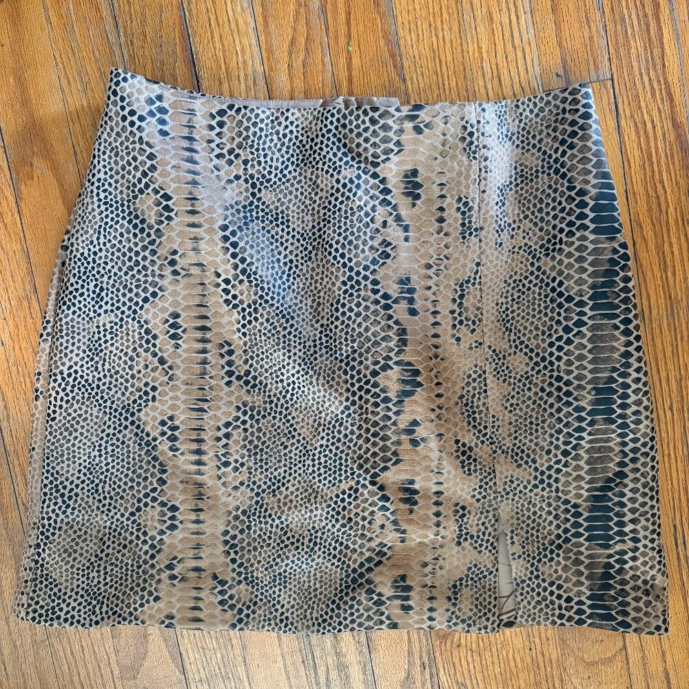 House of Harlow Faux Leather Snakeskin Mini Skirt
